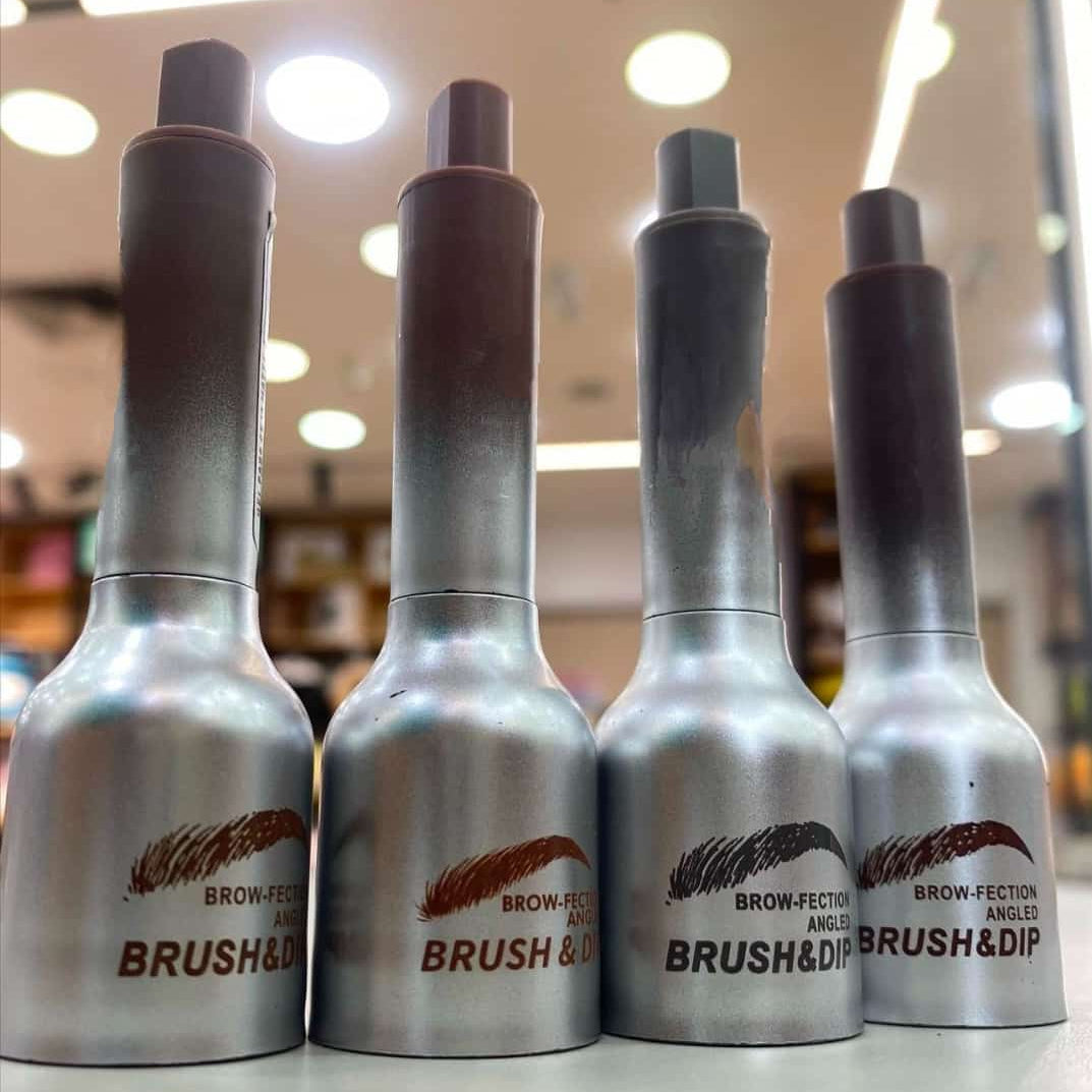 Instant Eyebrow Pen – Long Lasting, Quick-Dry Liquid Brow Brush for Perfect Natural Shape