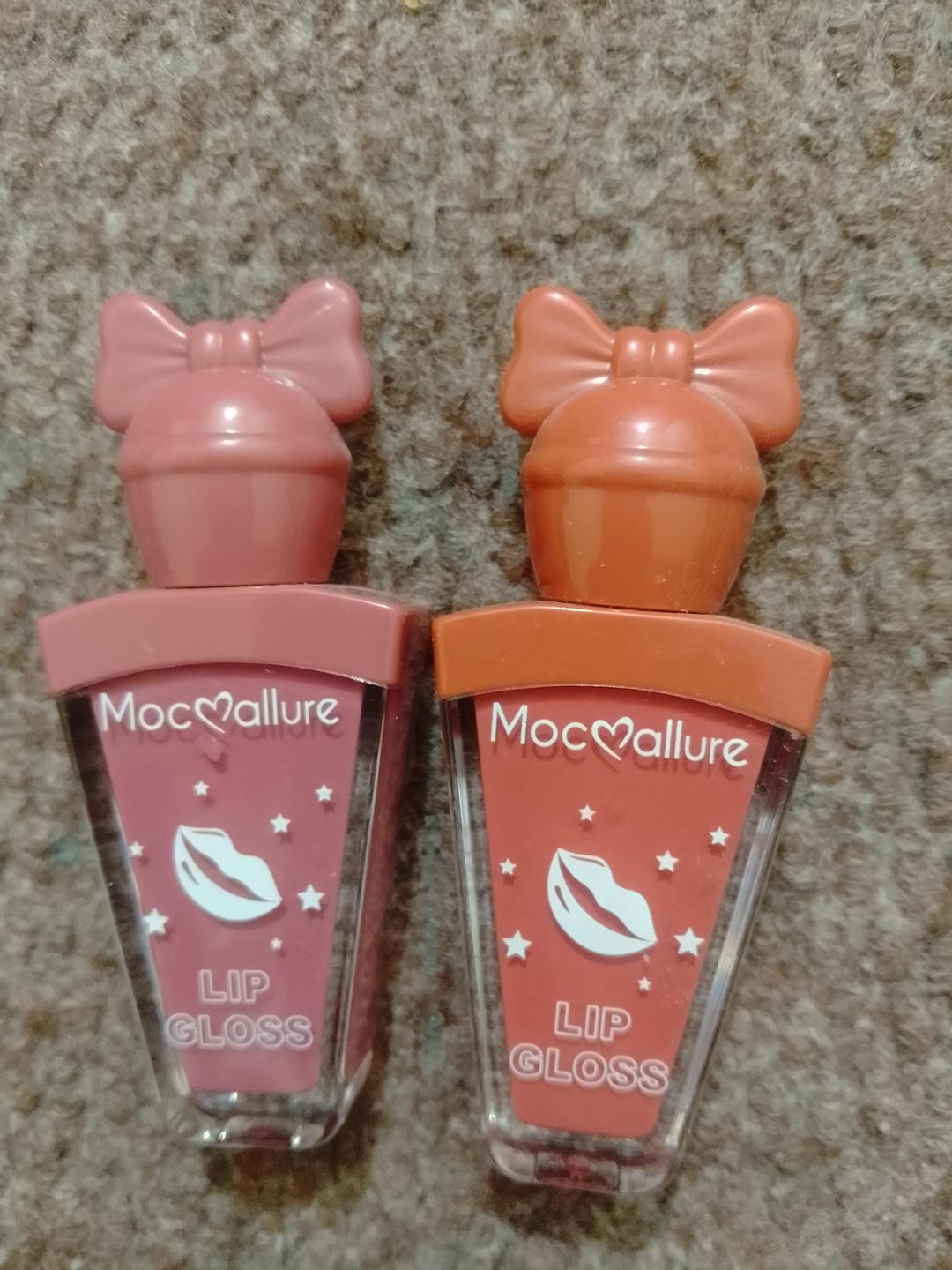 Velvet Glossy Lip Gloss